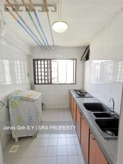 Blk 285D Toh Guan Road (Jurong East), HDB Executive #556926111